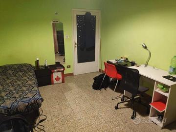 Stanza singola + balcone zona morgagni