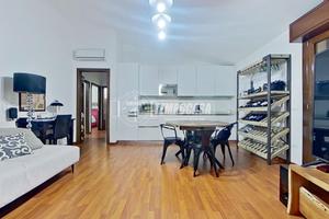 TRILOCALE CON CANTINA E BOX AUTO - VIA GOLFO DI OR