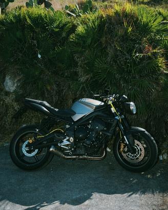 Triumph Street Triple R 2012