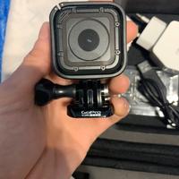 GoPro HERO Session 4K con accessori