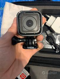 GoPro HERO Session 4K con accessori