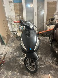 Zip 50 del 2001 Dr 70 AC