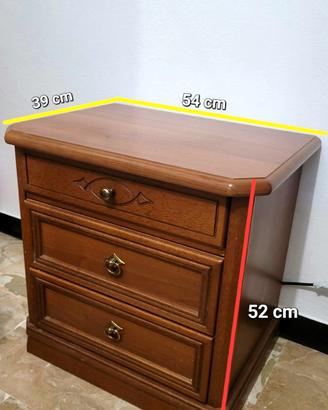 COMODINI IN LEGNO 