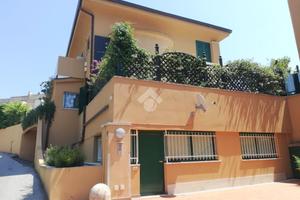 2 LOCALI A ARENZANO