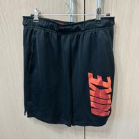 Pantaloncini Nike