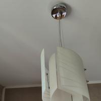 Lampadario in stile moderno in vetro 