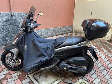 Piaggio Beverly Sport Touring 350IE ABS-ASR 2015