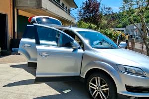 audi q7  7 posti 
