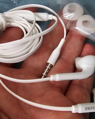 Samsung auricolari stereo a filo con pulsanti