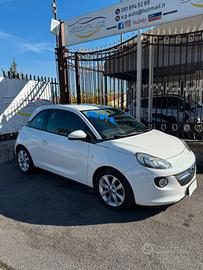 Opel Adam 1.4 87 CV GPL Tech Slam
