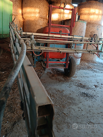 Botte trattamenti diserbo