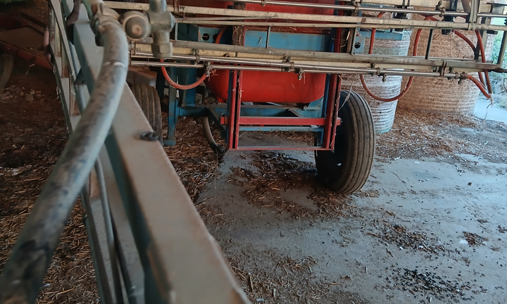 Botte trattamenti diserbo