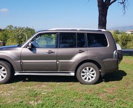 MITSUBISHI Pajero (2006-2009) - 2009