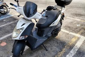 Kymco 125 + Bauletto - perfetto per la città