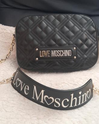 Borsa Love Moschino colore nero 