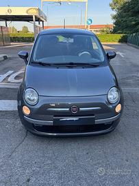 autovettura fiat 500
