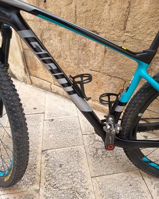 MTB giant