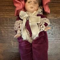 BAMBOLA DI PORCELLANA