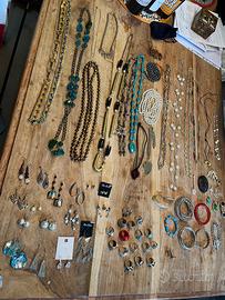 Gioielli di bigiotteria