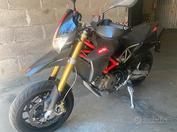 Aprilia dorsoduro 750