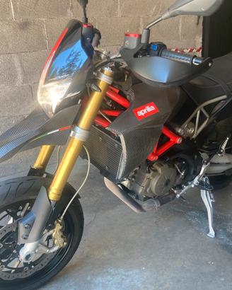 Aprilia dorsoduro 750