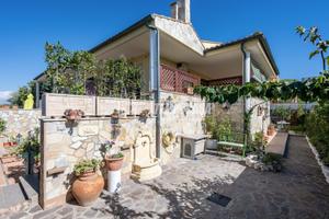 Villa a Schiera a Fiumicino 4 locali