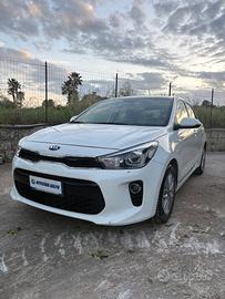 Kia Rio full (SUPER PREZZO)