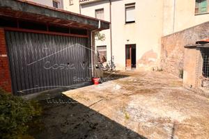 ARBUS - Casa con garage