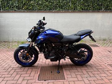 Yamaha MT-07 - 2024 Vers. 35kw guidabile con A2