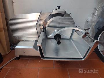 affettatrice professionale 