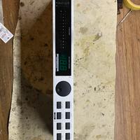 Feedback Destroyer behringer DSP110