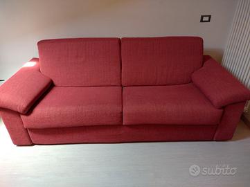 Divano letto matrimoniale