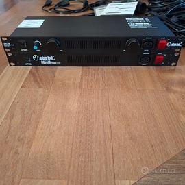 2 Power conditioner rack Adam Hall e bundle cavi