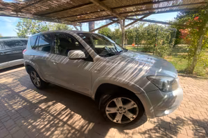 rav 4 con gancio traino