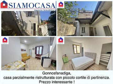 Casa di circa 150 mq con piccolo cortile interno