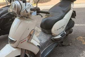 Aprilia Scarabeo 300 S