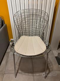 Sedia design in metallo