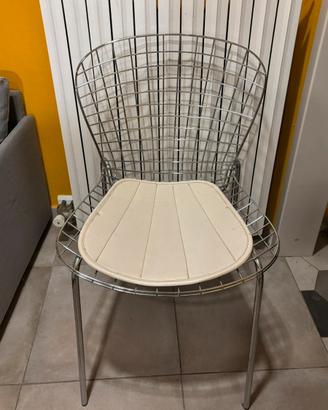 Sedia design in metallo