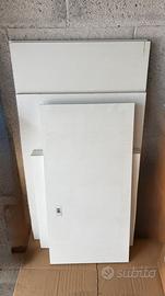 7 pannelli bianchi usati, in blocco, a 35 €