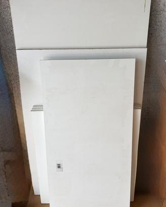 7 pannelli bianchi usati, in blocco, a 35 €