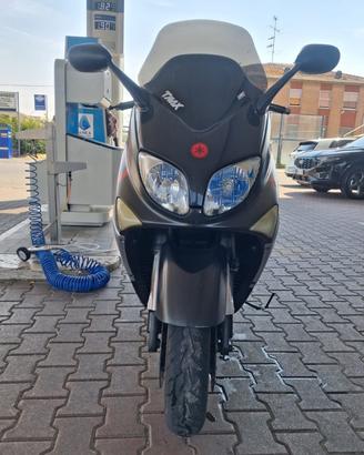 SCOUTER YAMAHA T-MAX 500