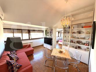 Appartamento Roma [Lilio mansardaVRG]