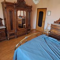 Armadio e comò camera stile antico combinata usata