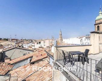PARMA CENTRO - BILOCALE CON TERRAZZINO