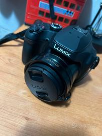 Lumix Panasonic DC-FZ82