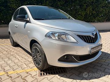 Lancia Ypsilon 1.2 69 CV 5 porte S&S Platinum