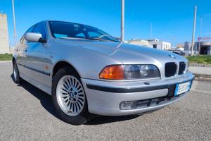 Bmw 520 520i 24V cat Futura
