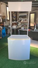 Banchetto promozionale 