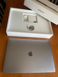 Apple MacBook Pro 15 i7 32gb 512gb pro vega 20