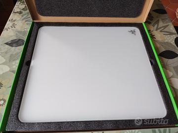 Atlas Razer mouse pad vetro temperato